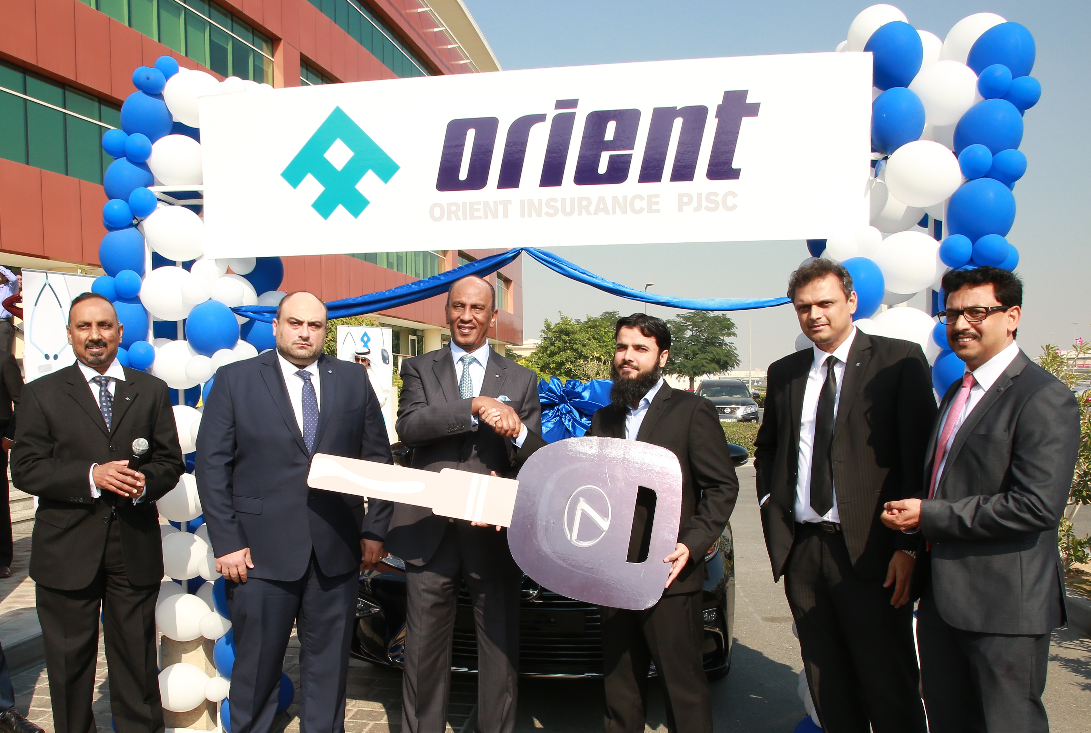 Orient Insurance hands over Lexus to the first winner of its online health insurance promotion for December 2017